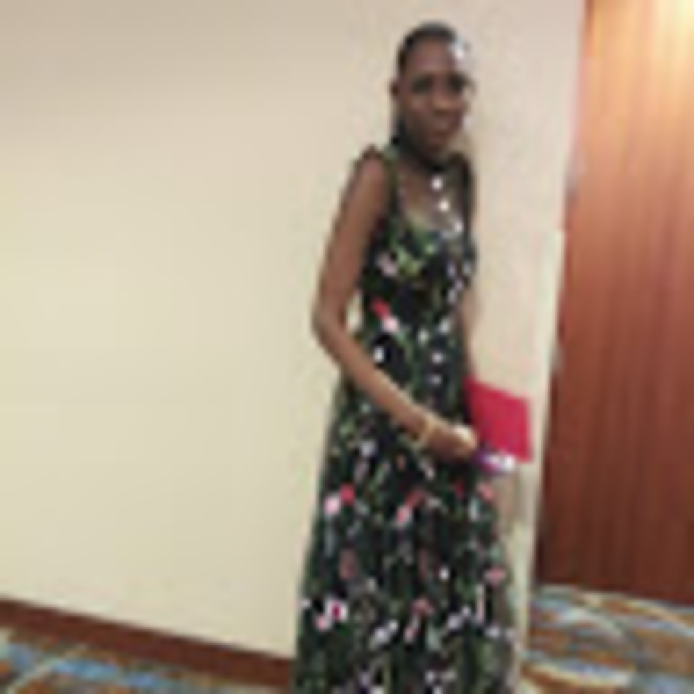 Meet your Posher, Fatoumata